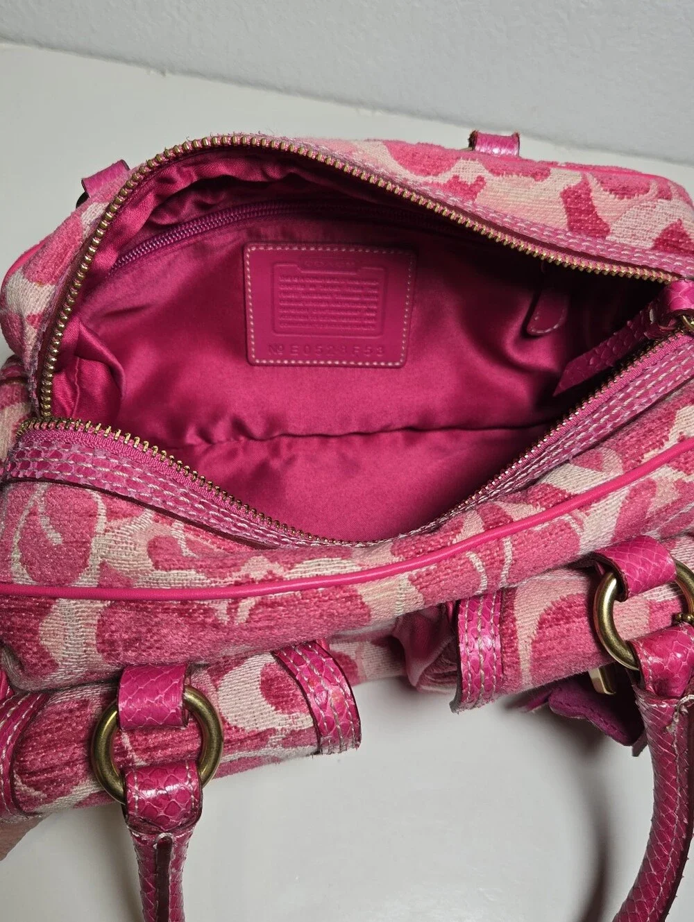 COACH Limited Edition Signature C Chenille Python Legacy Gallery Satchel 2005